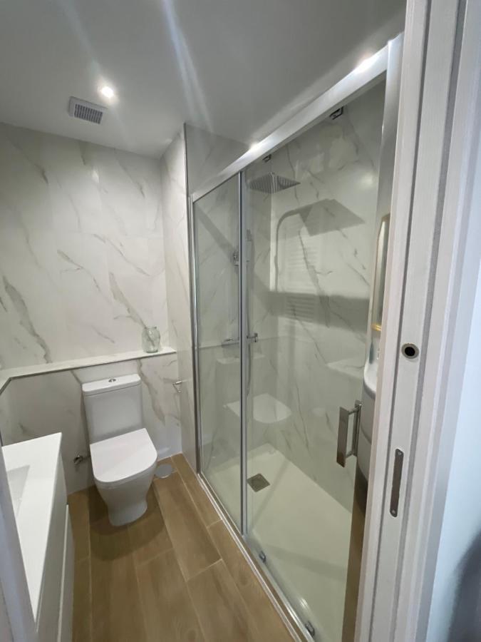 アルカラ・デ・エナレスAlcala Luxury Piso Completo De 80Mアパートメント エクステリア 写真